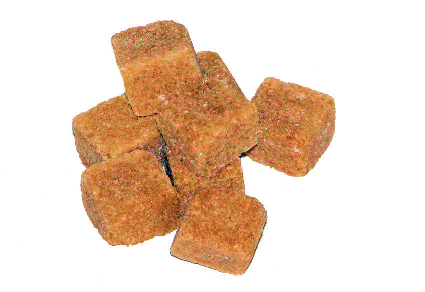 Roh-Rohrzuckerwürfel